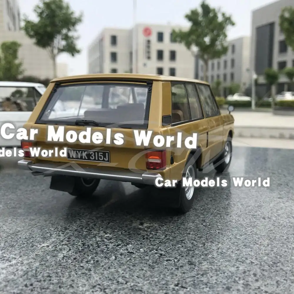 Diecast Car Model Almost Real 1970 1:18 (Yellow) + SMALL GIFT!!! |