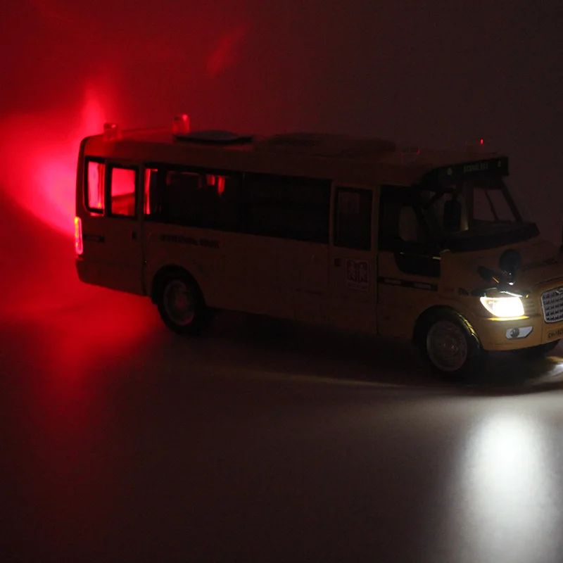 1:32 модель автомобиля школьный автобус сплав оттяните назад высокое