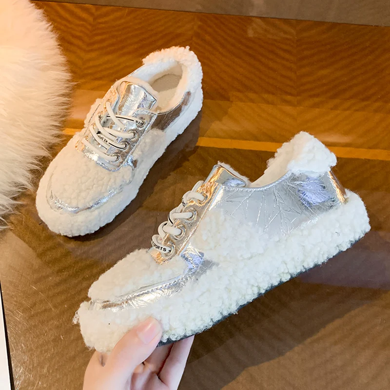 

Plush shoes plus velvet peas shoes women's autumn and winter 2020 new thick-soled one-step outer wear lamb wool cotton shoes