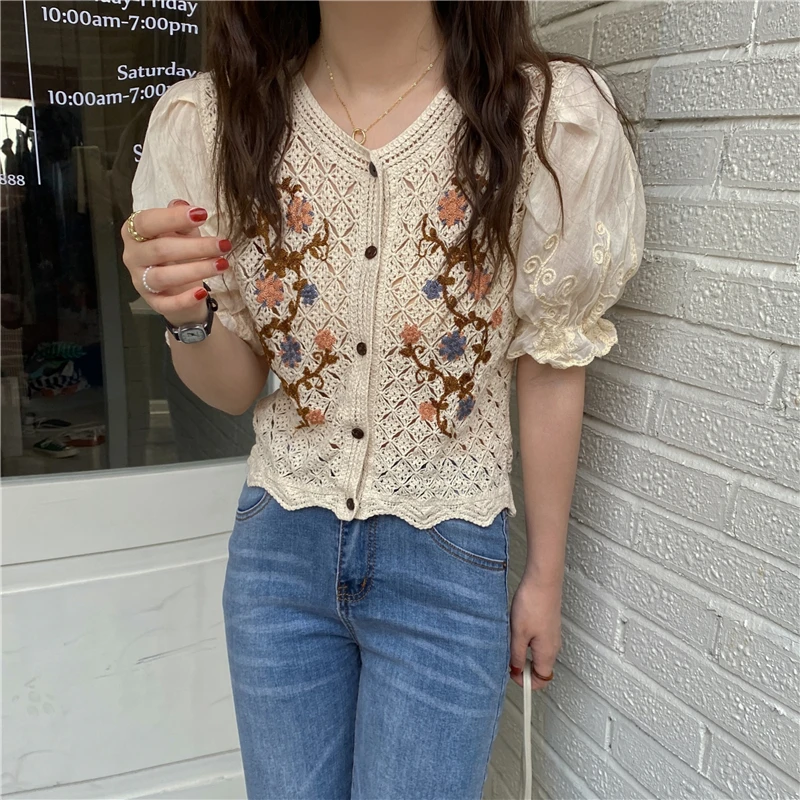 

Camisas Mujer Vintage Hollow Out Crochet Floral Blouses Women 2021 Summer Shirts Chic Korean Patchwork Blusas Tops