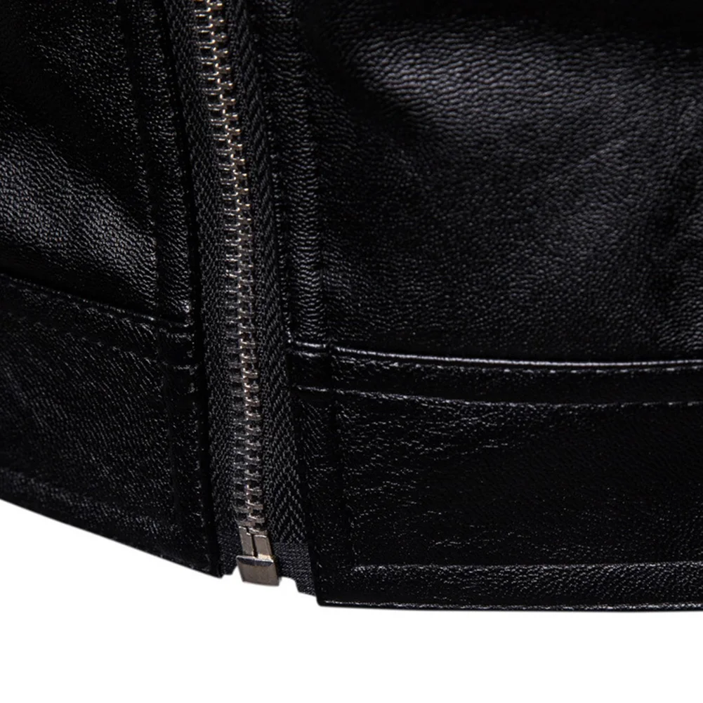 

Coats & Jackets