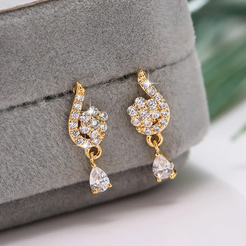 

DE065 Fashion Creative Delicacy 4A Zircon Flower Geometry Ear Stud GIRL'S Gift Party Banquet WOMEN'S Jewelry Earrings 2021