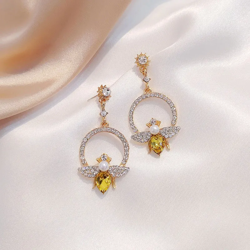 

New Trend Trend Sweet Little Bee Circle Yellow Diamond Earrings Ladies Fashion Party Banquet Earrings