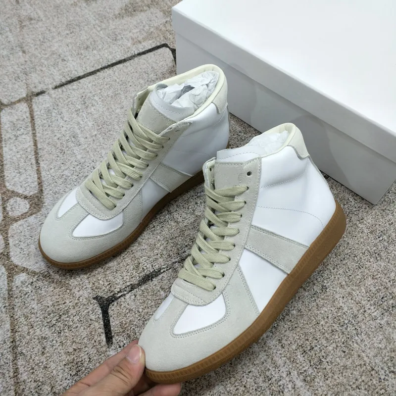 

Round Toe High Top Canvas Shoes Luxury LacU up Men Sneakers Designer Sneakers Flat Causal Shoes Thick Bottom Solid Color Sneaker