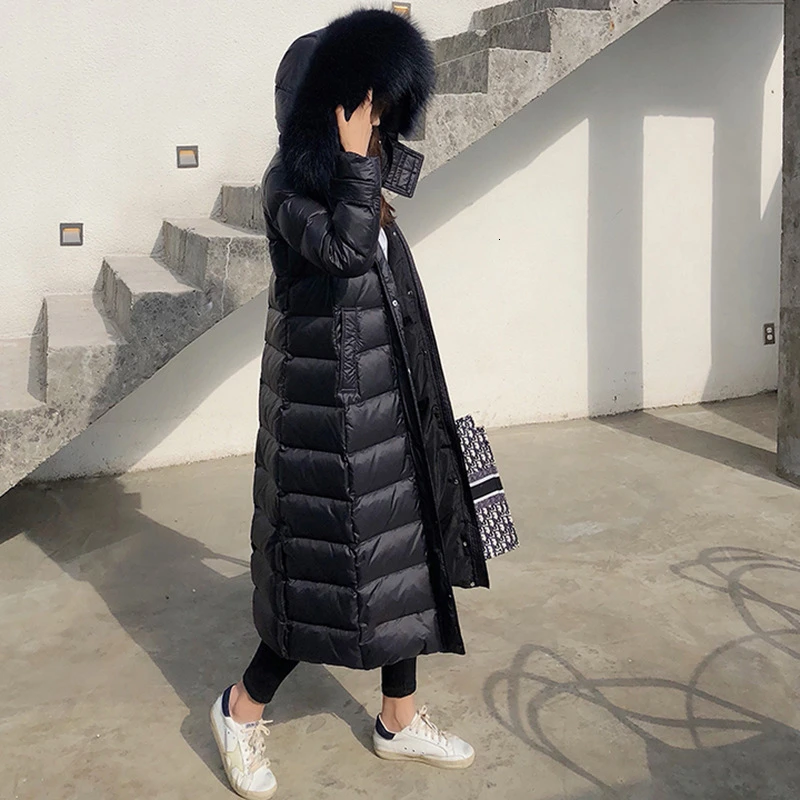 Женский пуховик с мехом черная ветрозащитная парка на натуральном меху теплая