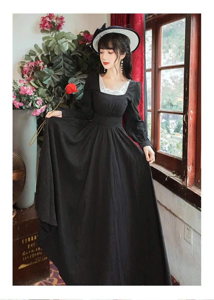 

Autumn 2020 new French retro lace red dress high waist skirt