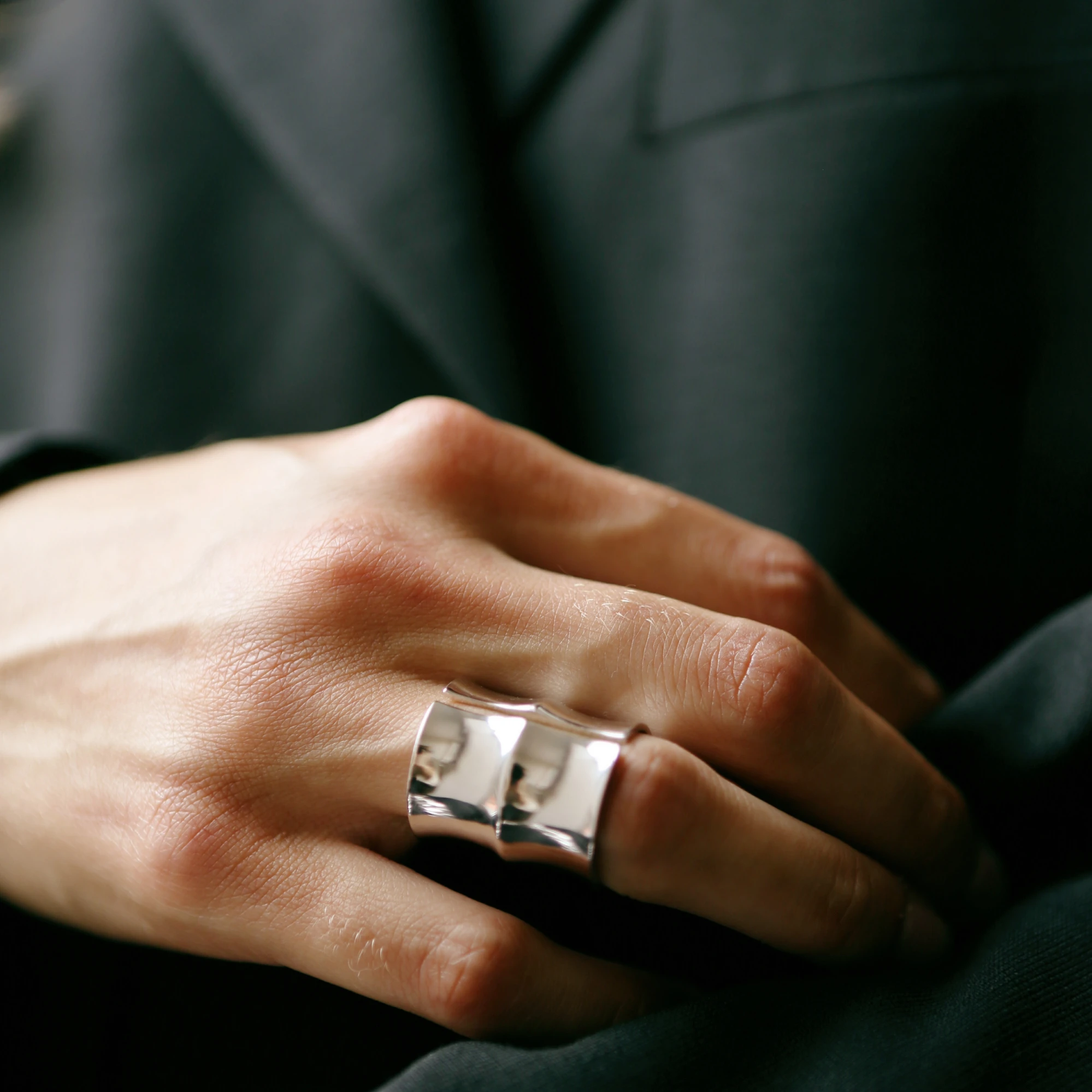 

Customized [Bone] Soft Mountains Openning Silver Ring