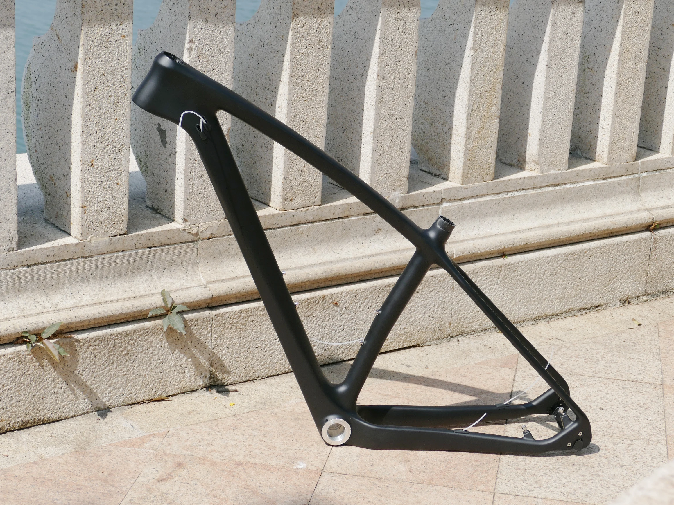 

On Sale High Quality Brand New Full Carbon 29ER Mountain Bike Frame Toray Carbon MTB Bicycle Cycling Frame 17"