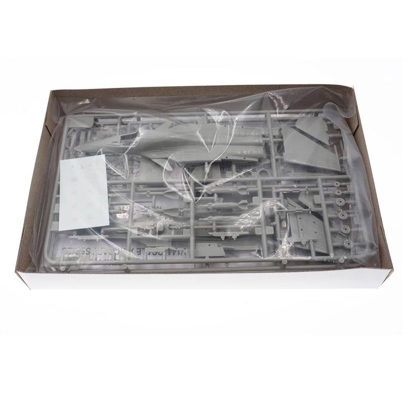 1: 144 весы российского сухой Su 34 Strike Фланкер пилот в стиле милитари сборка модель