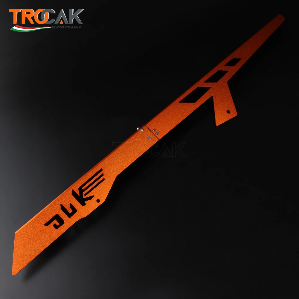 

For KTM DUKE 390 2013-2017 2016 DUKE 125 2011-2017 DUKE 200 2012-2017 1PCS Motorcycle Aluminum Chain Oiler Protector Guard Cover