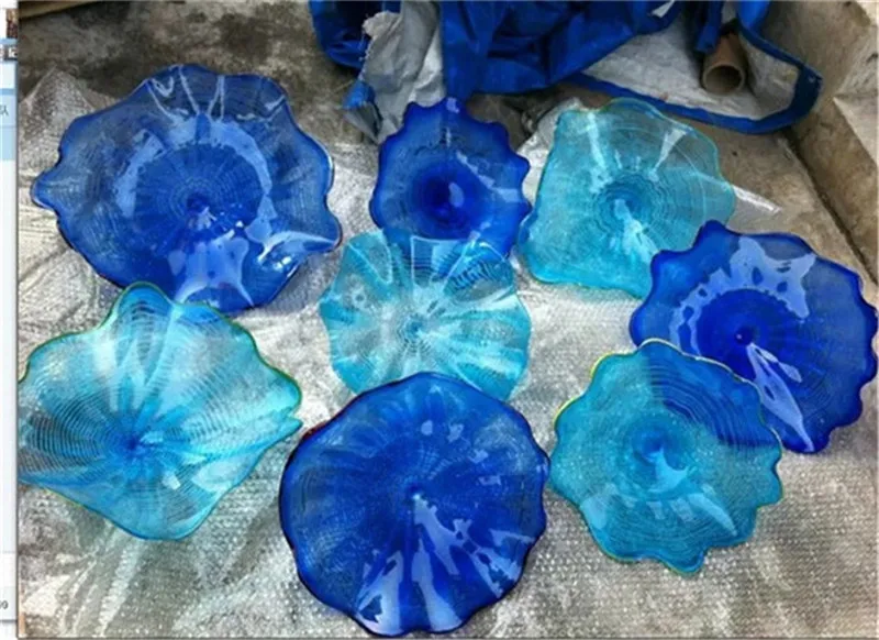 

Elegant Wall Decor Flower Plates Style 100% Hand Blown Murano Glass Lamps