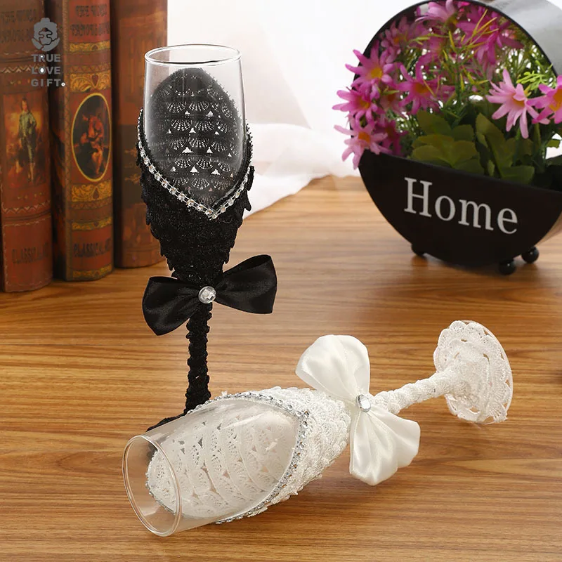 

Western-stylecreative personality for wedding glasses, black and white dresses, glass red wine goblets, wedding banquet supplies