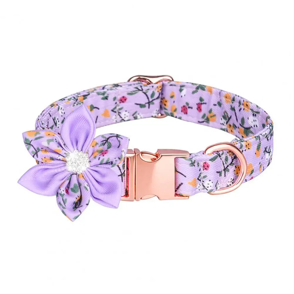 

Durable Dog Collar Flower Shape Decorative Removable Fashion Dog Necklace Loop Pet Supplies