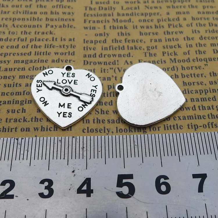 

LY593 22*22mm 3g retro Alloy Heart Clock antique Silver charm pendant Ornament DIY Accessories 50pcs/Bag