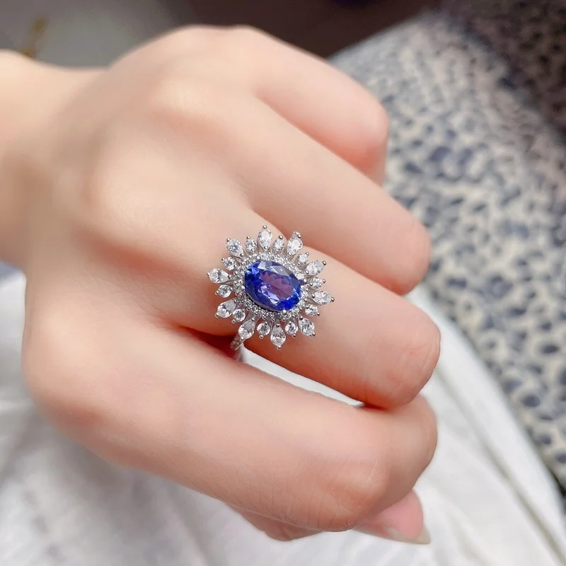 Женское кольцо из серебра 925 пробы с танзанитом | Украшения и аксессуары
