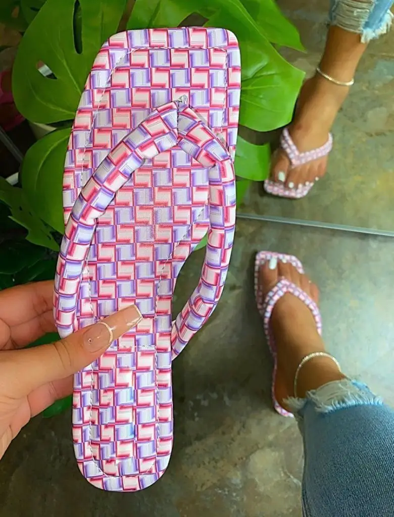 Новинка летние женские Вьетнамки ярких цветов уличные шлепанцы популярная