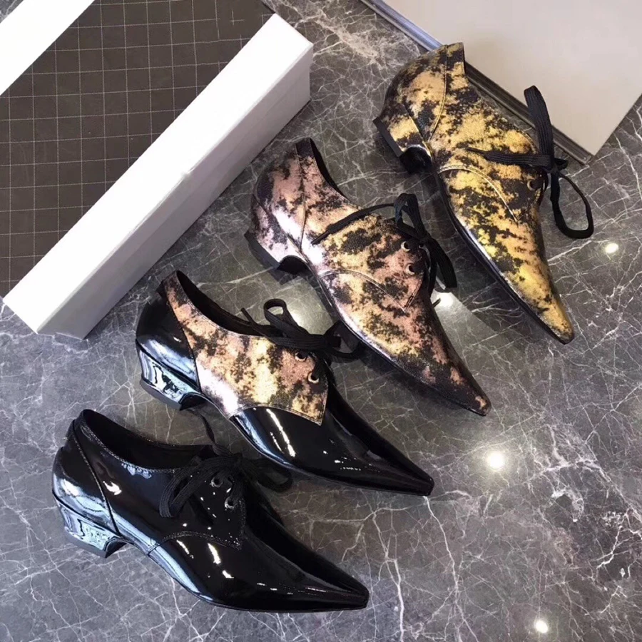 

Prova Perfetto Fashion Spring New Mixed Color Pointed British Retro Style Women Shoes Lace Up Metallic Color Chunky Heel Shoes