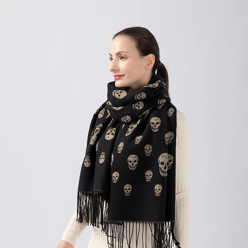 Роскошный шарф с черепом 2021 кашемировая Женская шаль зимний теплый плащ плотное