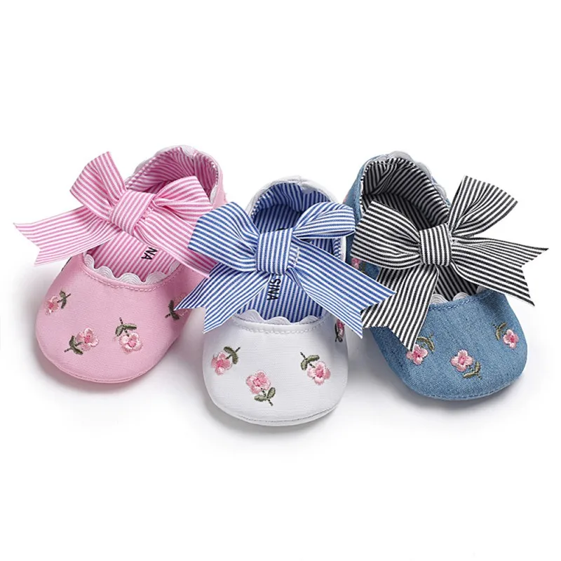 

Bobora Baby Girls Toddler Shoes Anti-Slip Soft Sole Embroidered Bow Princess Balls Design First Walkers Prewalkers Shoes 0-18m