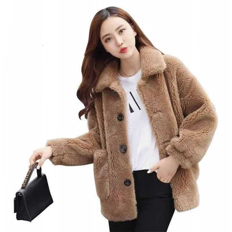 

2019 Autumn Winter Faux Lamb Fur Single Breasted Women Fashion Pocket Casual Thick Warm Fur Pockets Vestidos Elegant Jacket