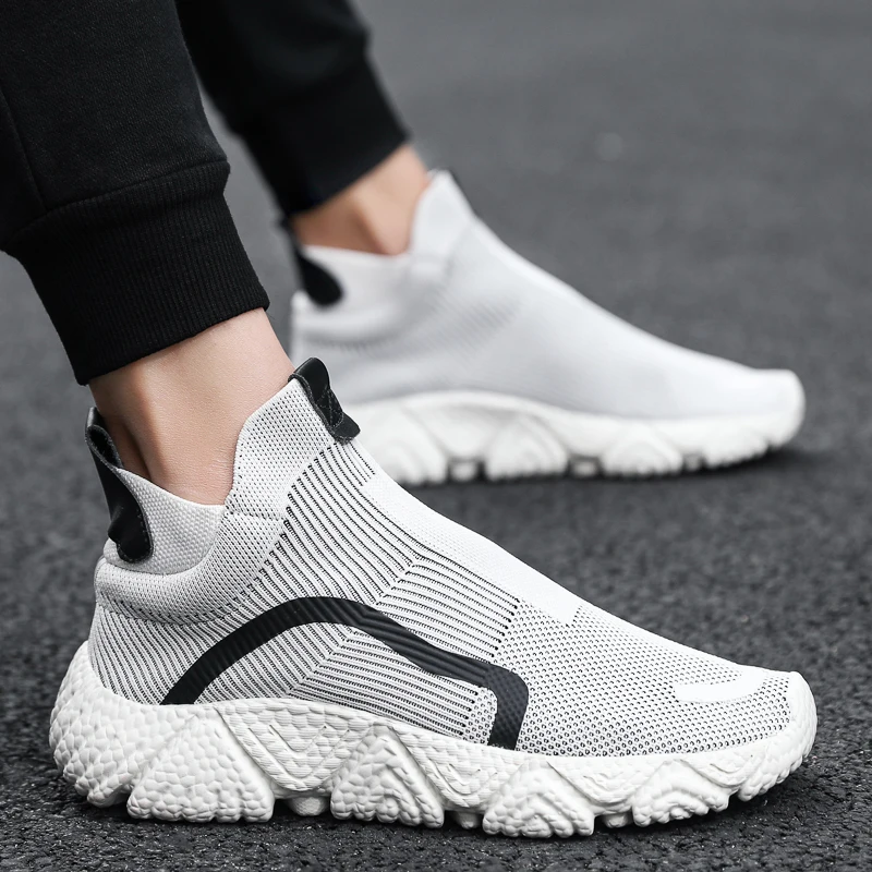 

2021 socks Men's Running Shoes Breathable Mesh Fashion Sneakers Male Lightweight Outdoor Training Shoes Gym Workout Sports Shoes