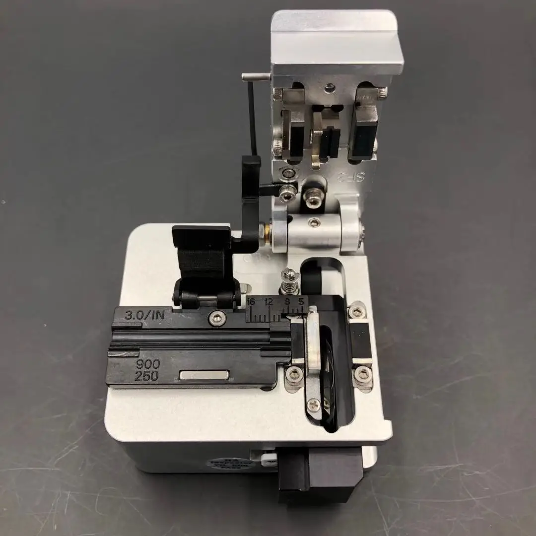 Совершенно новый оригинальный ILSINTECH SWIFT CS-01A Fiber cleaver / FTTH CI-01 fiber cutter