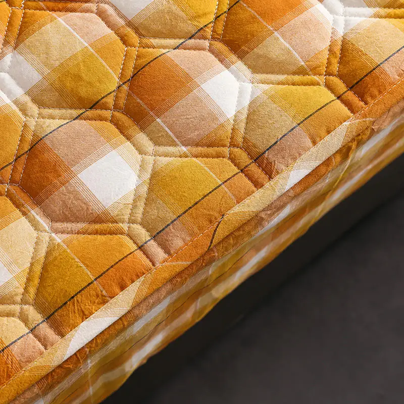 Утолщенная стеганая простыня для кровати наматрасник чехол теплый мягкий