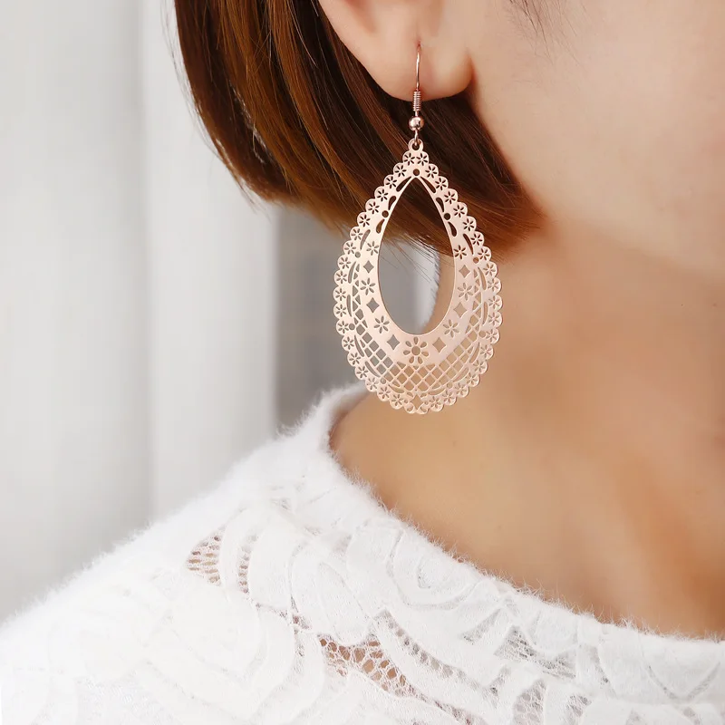 

Earrings For Women 2021 Retro Earrings Computer Piece Drop-shaped Rose Gold Flower Piece Ethnic Style Pop Jewelry Simple Earring