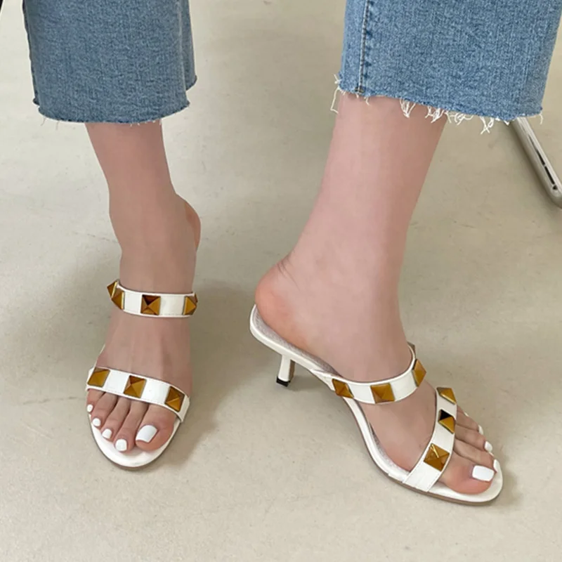 

2021 Women Pumps Fashion Ladies Shoes Toe Rivet Square Heels Woman Slippers Summer Sandals Lady High Heels For Female Pumps