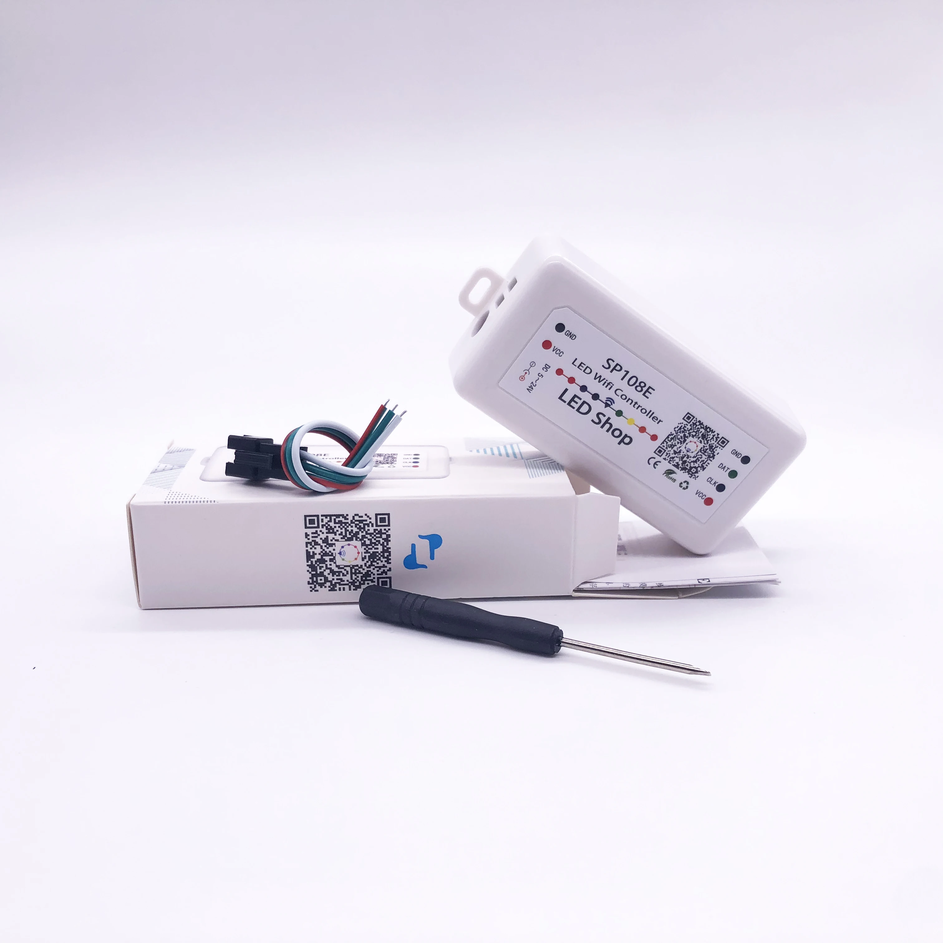 WIFI APP controller SP108E is commonly used in WS2812BWS2811SK6812 DMX512 Led Strip pixel lamp RGB/RGBW dc5v-24v