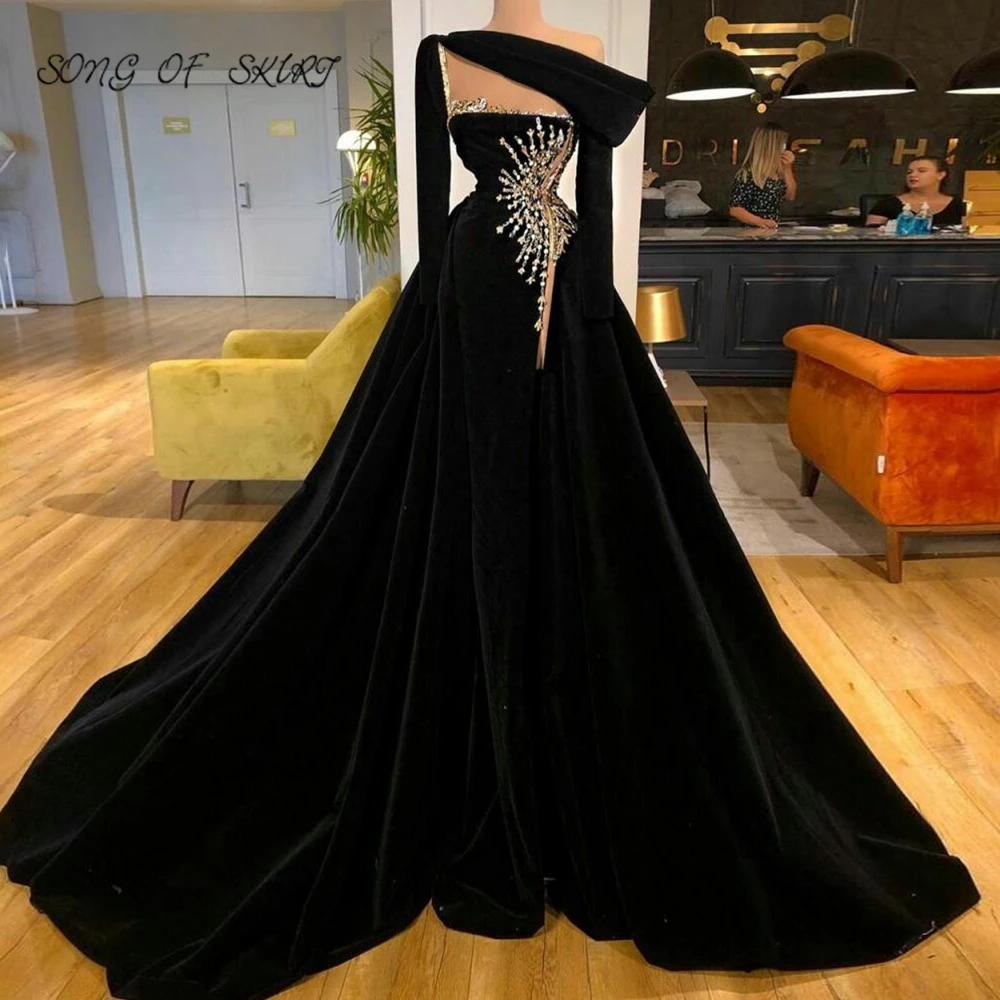 

Luxury Black Women Formal Evening Dresses Queen Temperament Irregular Shoulder Carnival Party Gown Robe De Soirée Femme