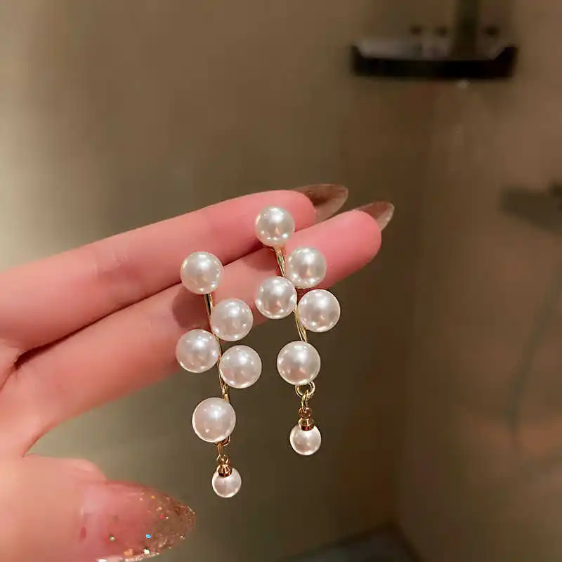 

Elegant Women Pearl Earrings Female Jewelry Fashion 2021 Gold Statement Earring Wedding Pendant Earrings Korean Earrings