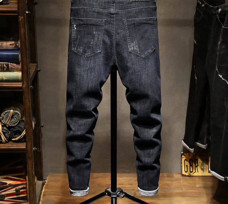 Джинсы мужские однотонные повседневные Прямые брюки из денима цвет черный