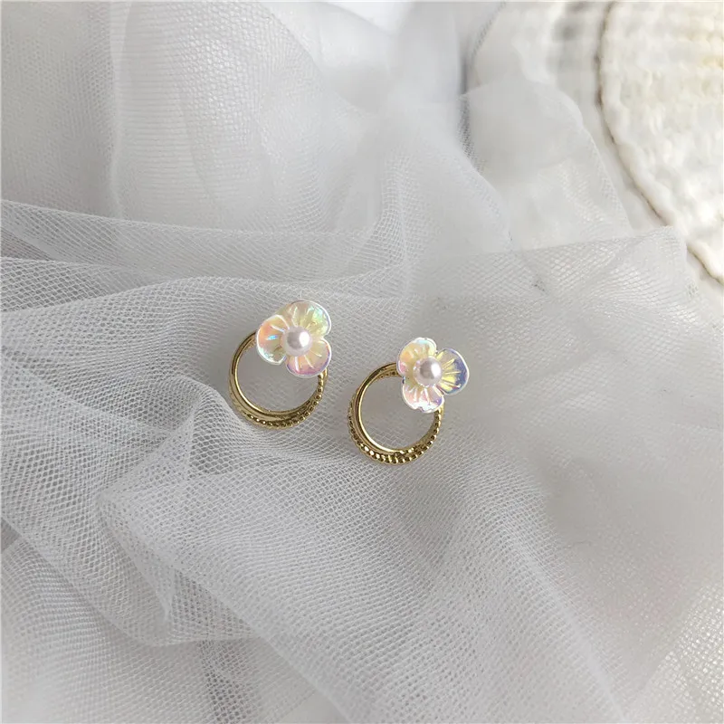 

925 sterling silver cute Pearl flower geometry circle stud earrings for women Statement earrings Simple jewelry