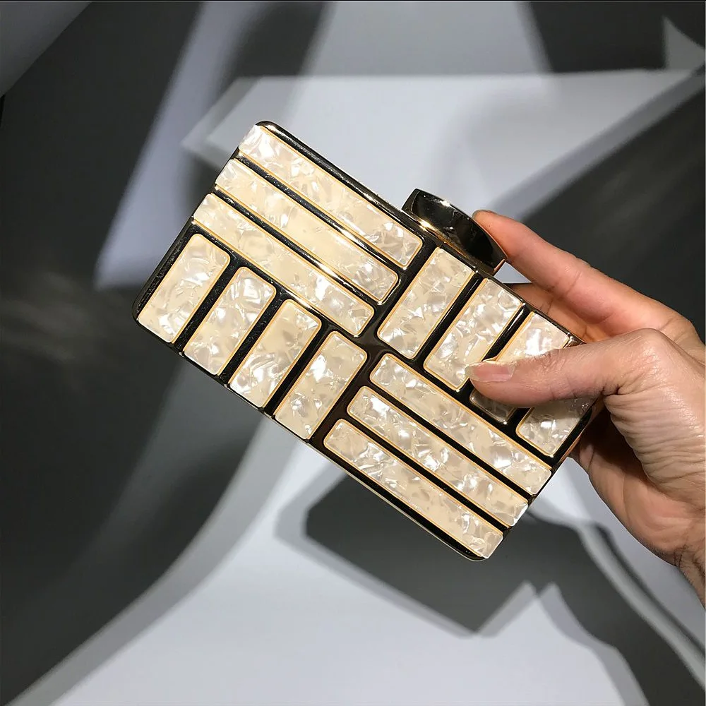 

New Fashion Women Evening Bag Cute Gold Chain Handbags Luxury Square Party Wedding Bags Casual Vintage Box Clutch