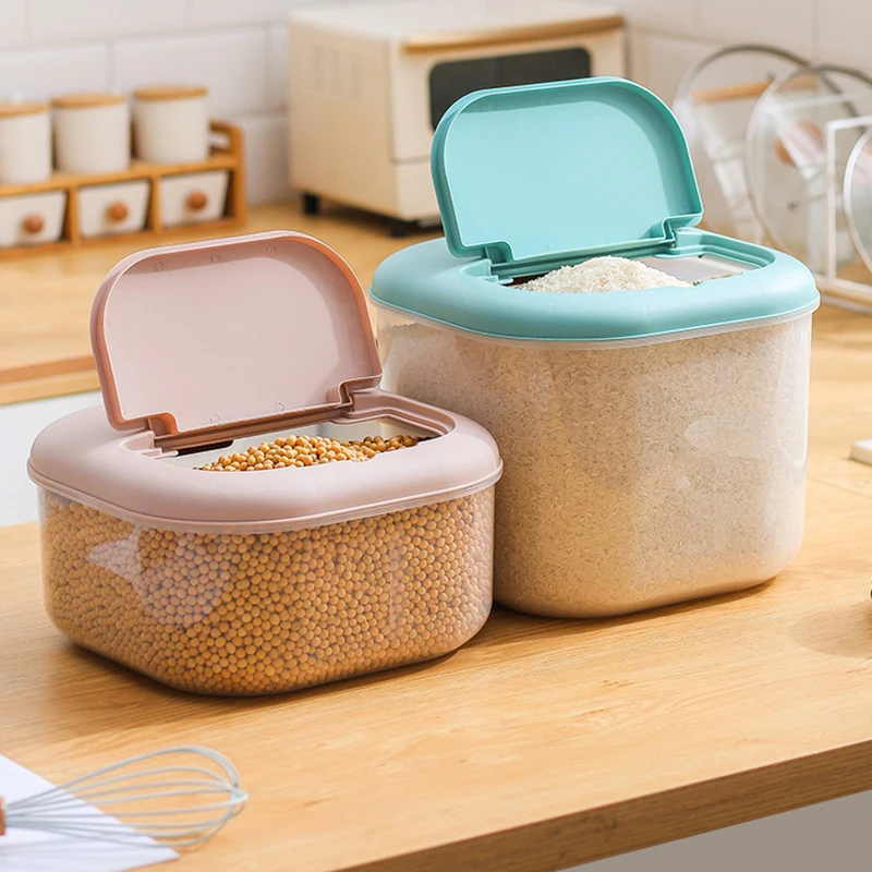 Is It Ok To Store Dog Food In A Plastic Container