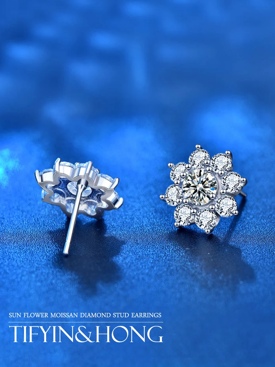 

2021 trending luxury brands earrings 12mm Moissanite men wedding womens stud earrings