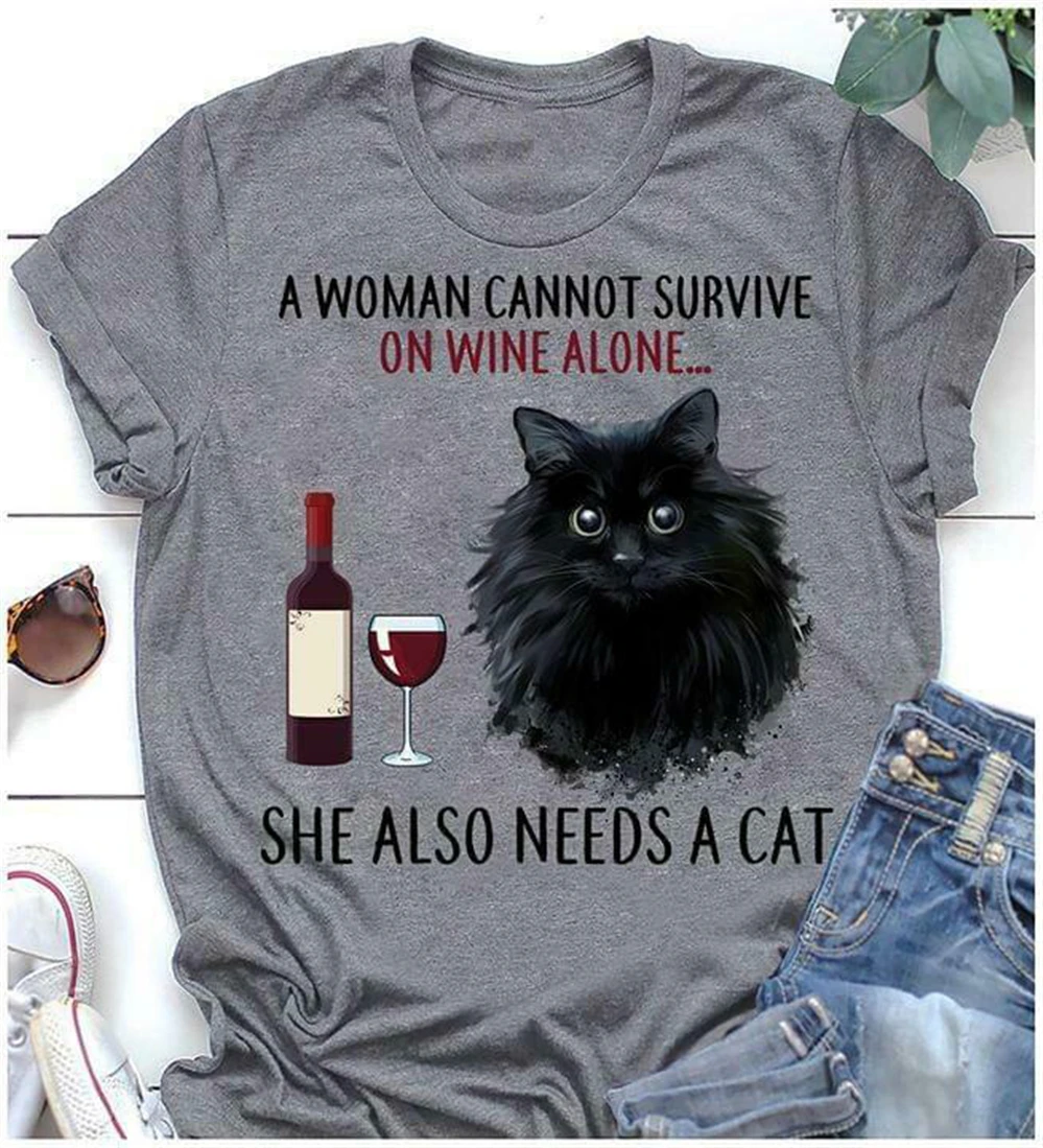 Женщине не может существовать вино в одиночку она также нуждается кота женская
