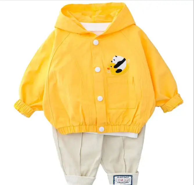 

Boy's spring suit 2020 new baby suit boy's cute cartoon panda hooded trench coat + casual pants two-piece suit