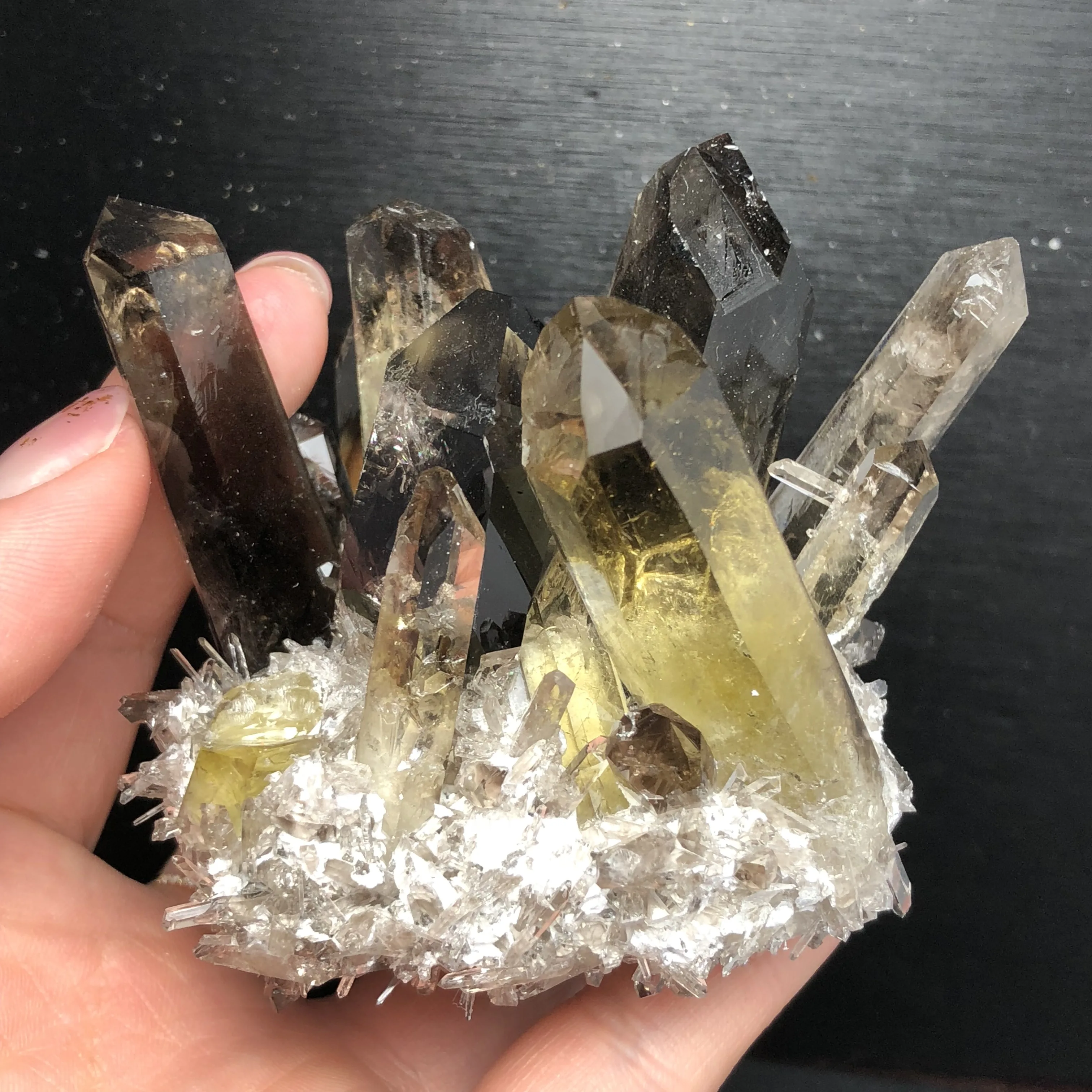 Уникальный натуральный жёлтый прозрачный кристалл кварца кластеры образцы