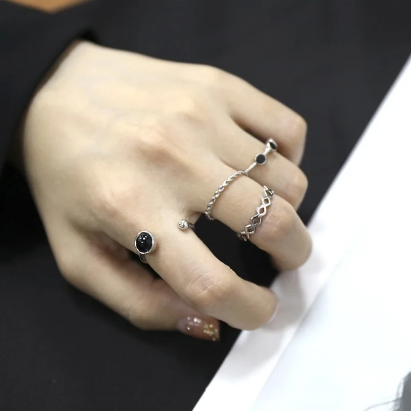 

Fashion Simple Personality Trendy Four-Piece Ring With Stone Crystal For Men Girls Women Couple In Wedding With Cross