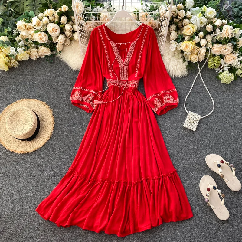 Женское винтажное платье макси с вышивкой длинное длинным рукавом в стиле бохо