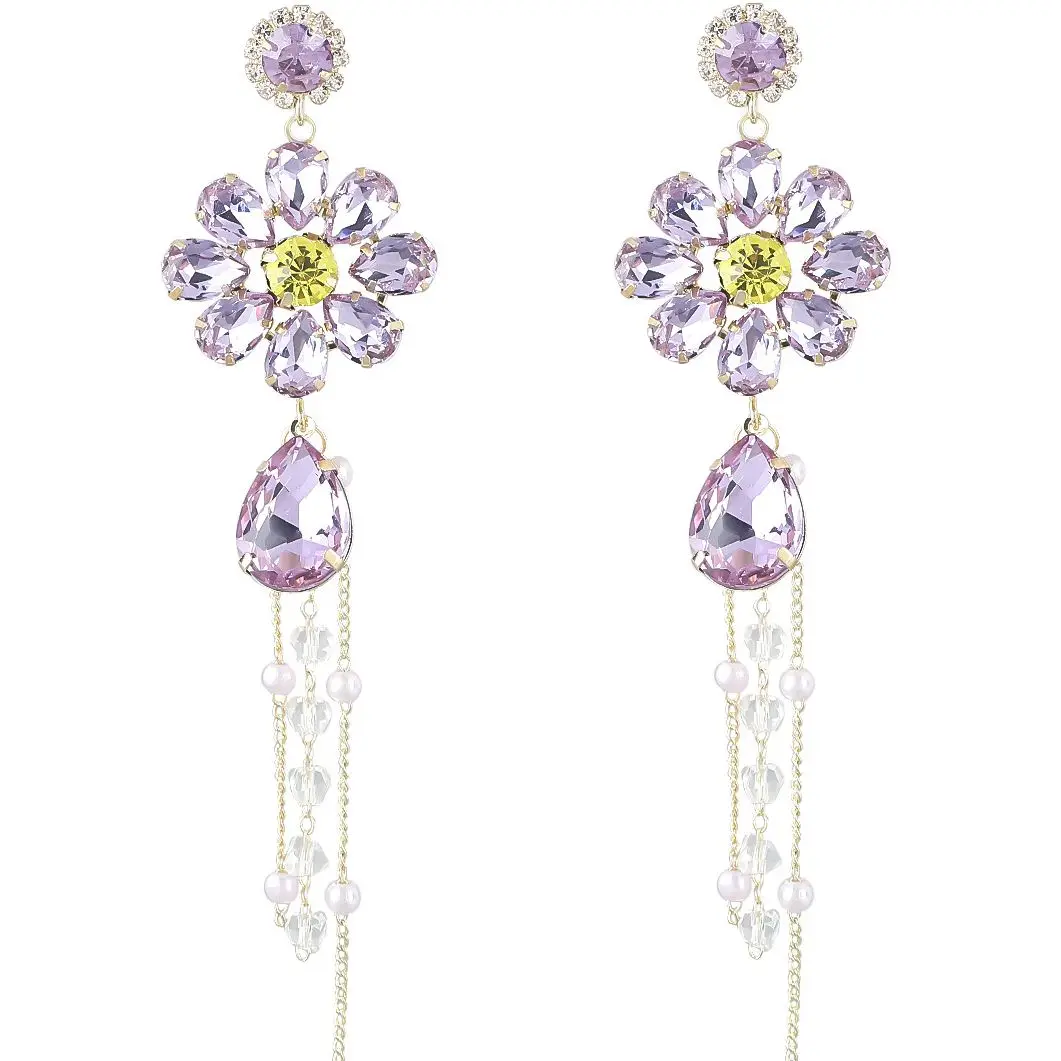 

Женские серьги с кисточками и длинными цепочками