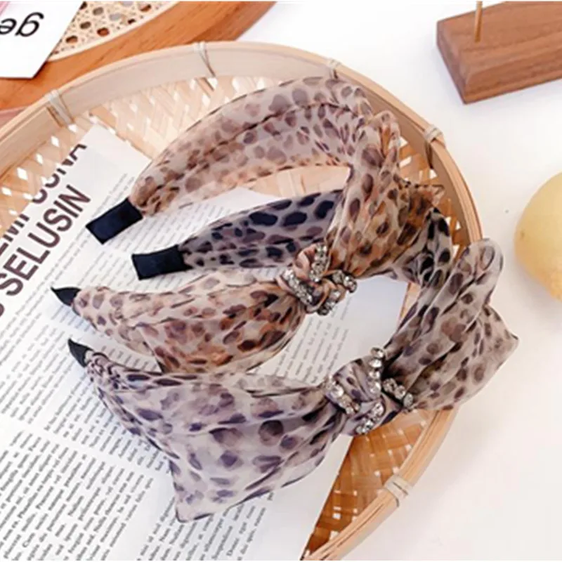 

Повязка на голову женская с бантом, пикантный обруч с животным принтом, с кристаллами, аксессуар для волос, вечерний головной убор для взрос...