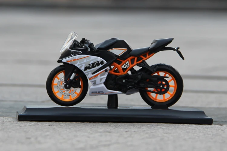 Весы Maisto 1/18 1:18 KTM RC 390 для мотоциклов и модели с цифровым дисплеем подарок на день