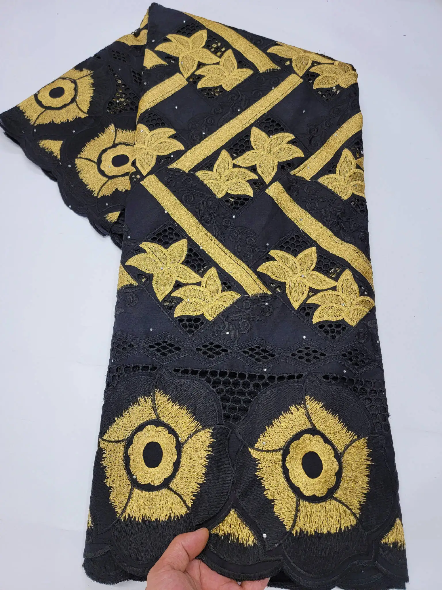 

Hot Selling Black Gold African 100% Cotton Lace Fabrics 2021 High Quality French Swiss Voile Pure Cotton Lace Fabrics 5Yards/Lot