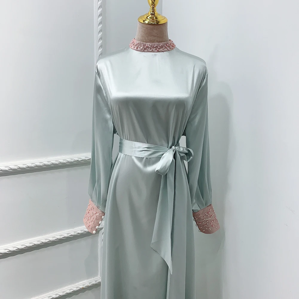 

Vintage Muslim Women Abaya Maxi Dress Kaftan Long Sleeve Dubai Islam Party Cocktail Arab Robe Beads Ramadan Clothing Gown Caftan