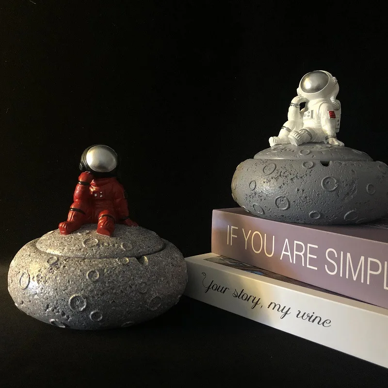 

Пепельница с астронавтом и звездным небом, простой полимерный декоративный предмет для дома, гостиной, офиса, Креативные украшения