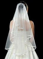 white simple and elegant short bridal veils with lace edge women wedding veil wedding accessories