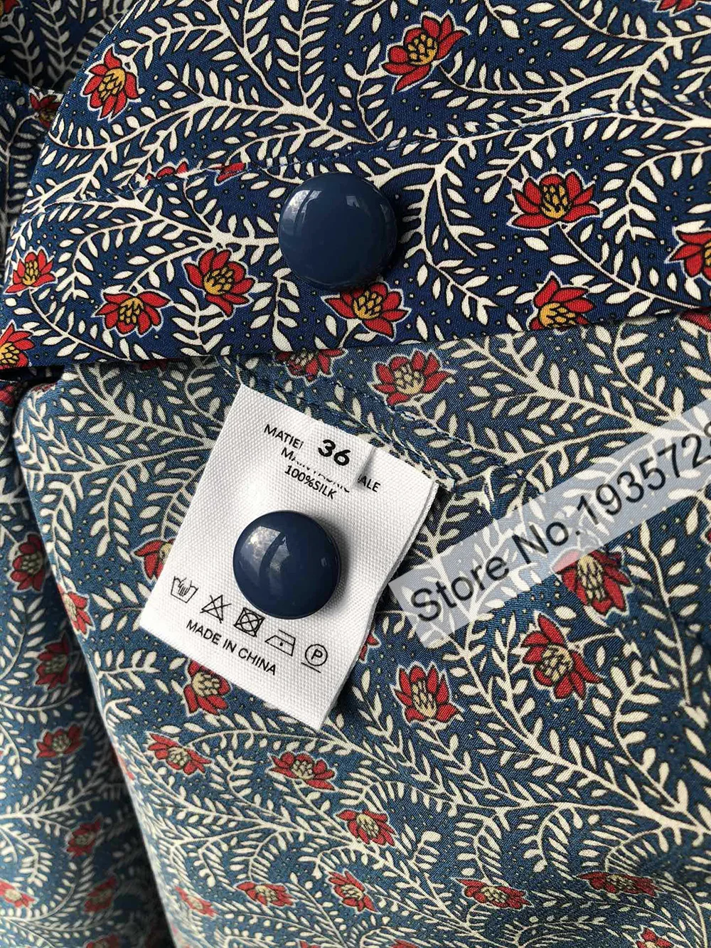 Женская шелковая блузка на пуговицах с длинным рукавом и цветочным принтом |